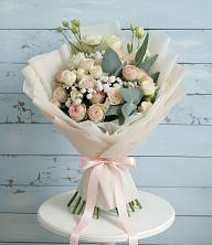 Букет цветов из:  Розы и Лизиантусы в Поселок совхоза Раменский