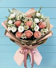 Букет цветов из:  Розы, Альстромерии и Лизиантусы в Поселок совхоза Раменский