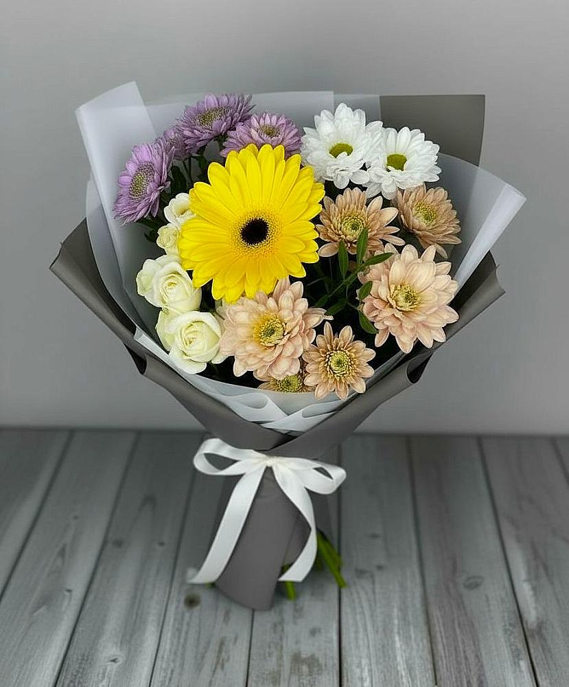 Букет цветов из: Розы, Герберы и Хризантемы в Поселок совхоза Раменский