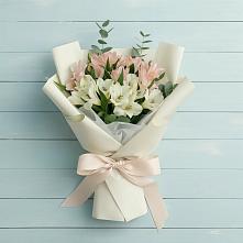 Букет цветов из:  Альстромерии в Поселок совхоза Раменский