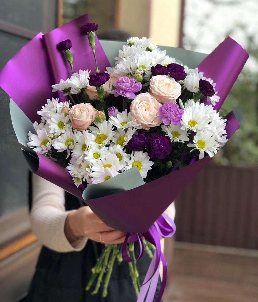 Букет цветов из: Хризантемы, Гвоздики и Розы в Поселок совхоза Раменский