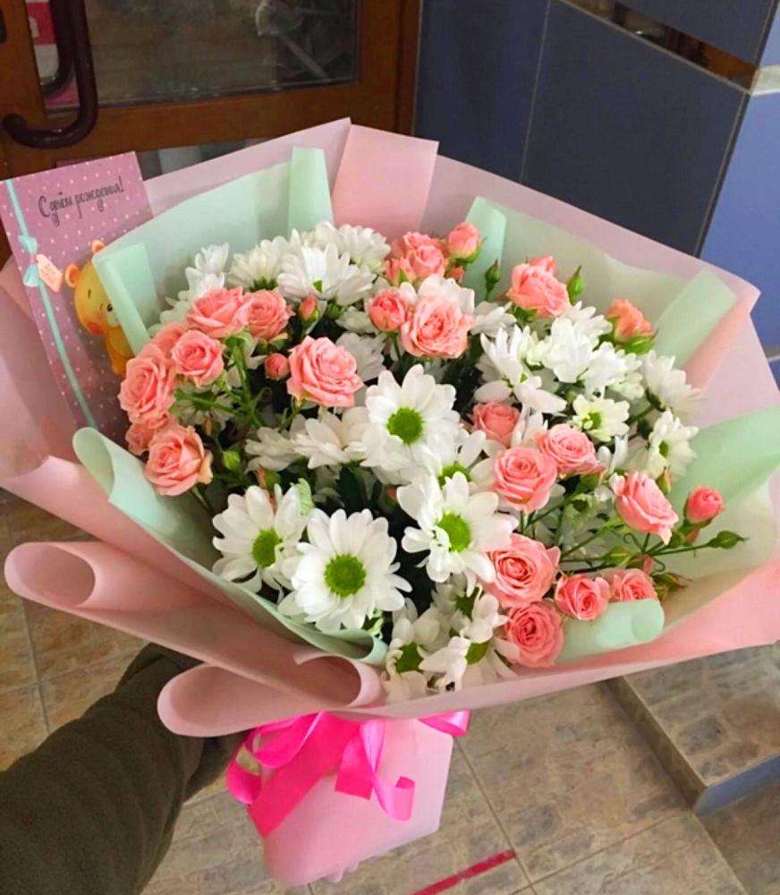 Букет цветов из: Розы и Хризантемы в Поселок совхоза Раменский