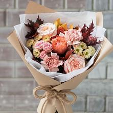 Букет цветов из:  Гвоздики, Хризантемы и Розы в Поселок совхоза Раменский