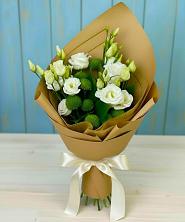 Букет цветов из:  Хризантемы и Лизиантусы в Поселок совхоза Раменский