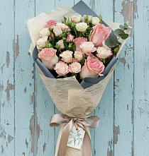 Букет цветов из:  Розы в Поселок совхоза Раменский