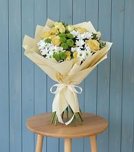 Букет цветов из:  Хризантемы и Розы в Поселок совхоза Раменский