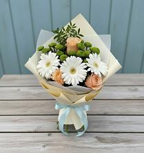 Букет цветов из:  Герберы, Розы и Хризантемы в Поселок совхоза Раменский
