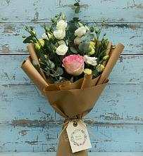 Букет цветов из:  Розы и Лизиантусы в Поселок совхоза Раменский