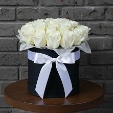 Цветочная композиция из Розы в шляпной коробке #REPLACE_PRED# Поселок совхоза Раменский