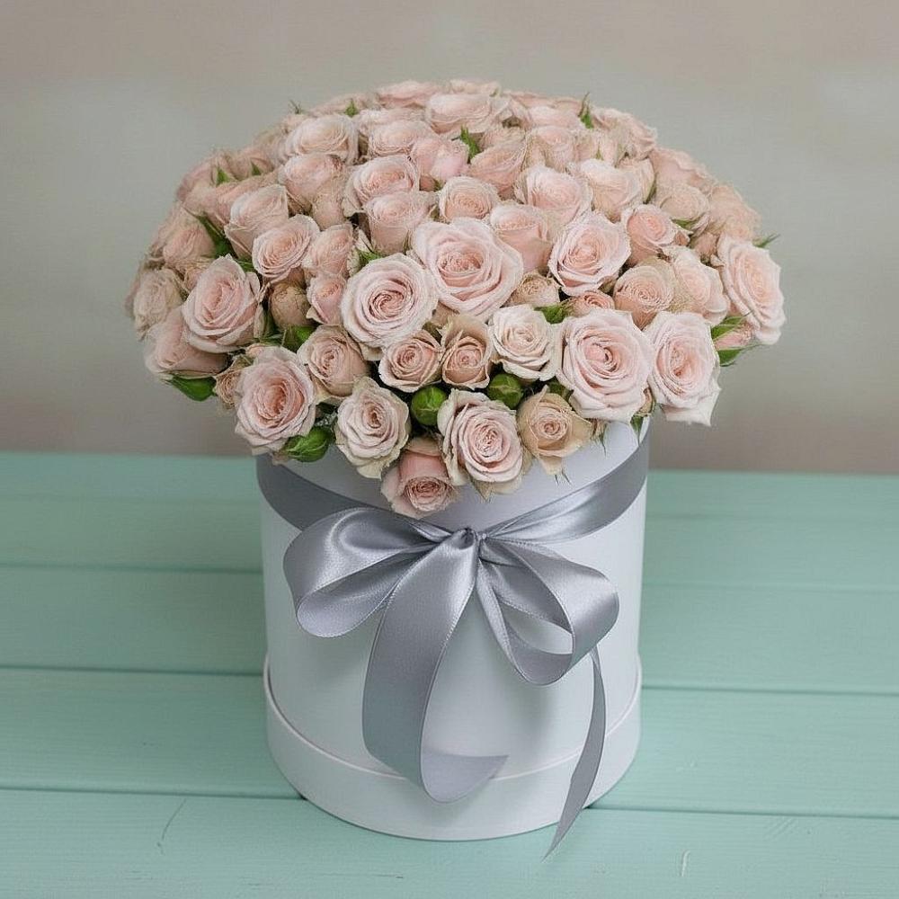 Цветочная композиция из Розы в шляпной коробке в Поселок совхоза Раменский